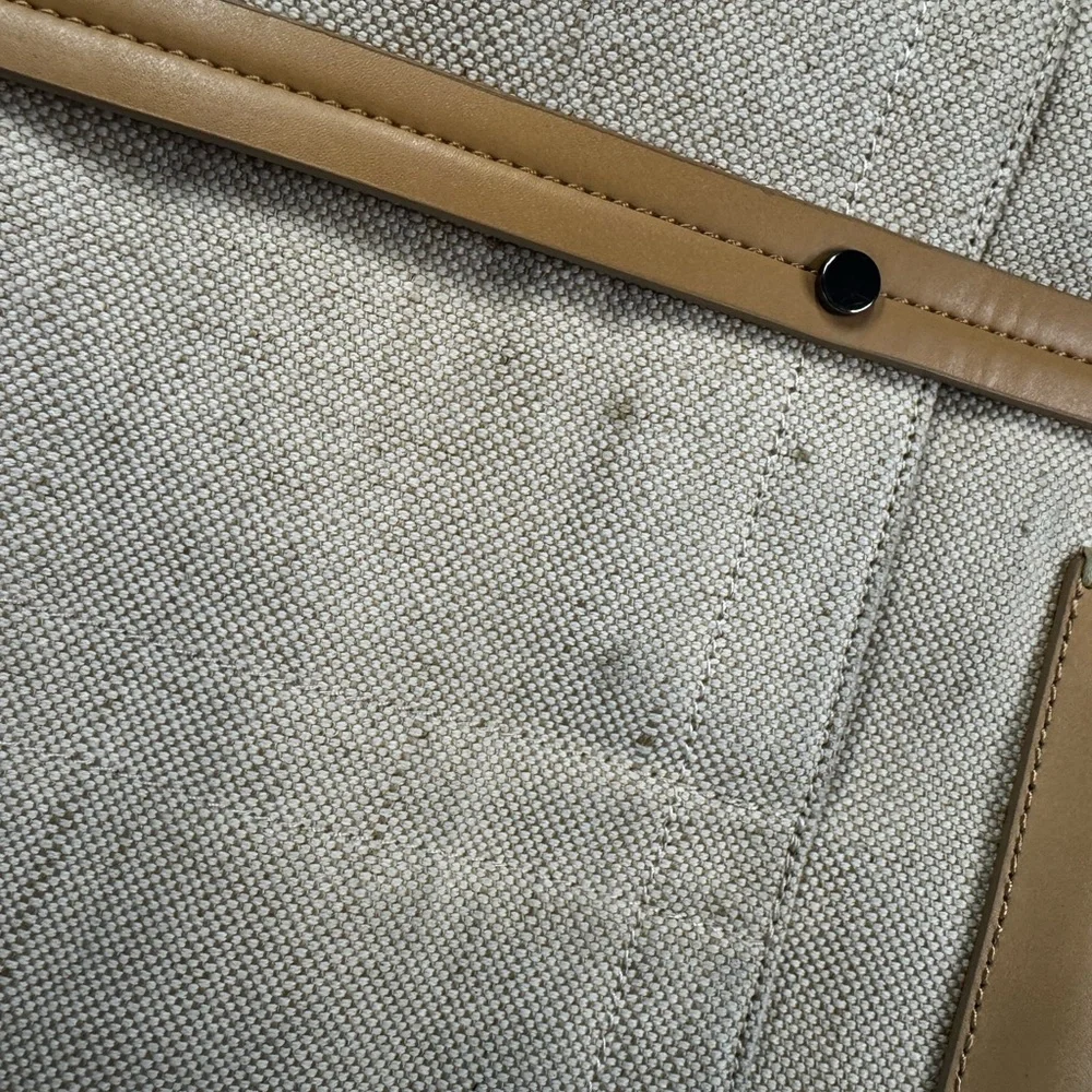 Sherpani Cream and Tan Tote Bag - Picture 9 of 9